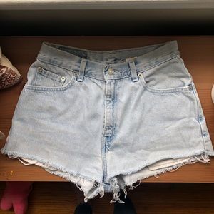 Levi’s vintage high waisted shorts